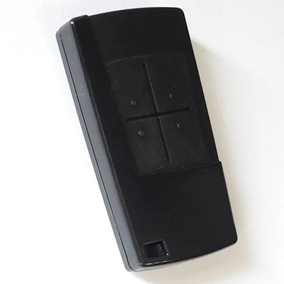 TRANSMETTEUR 4 CANAUX DOUBLE FREQUENCE