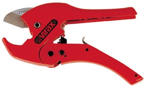 COUPE TUBE PVC CHANFREINEUR