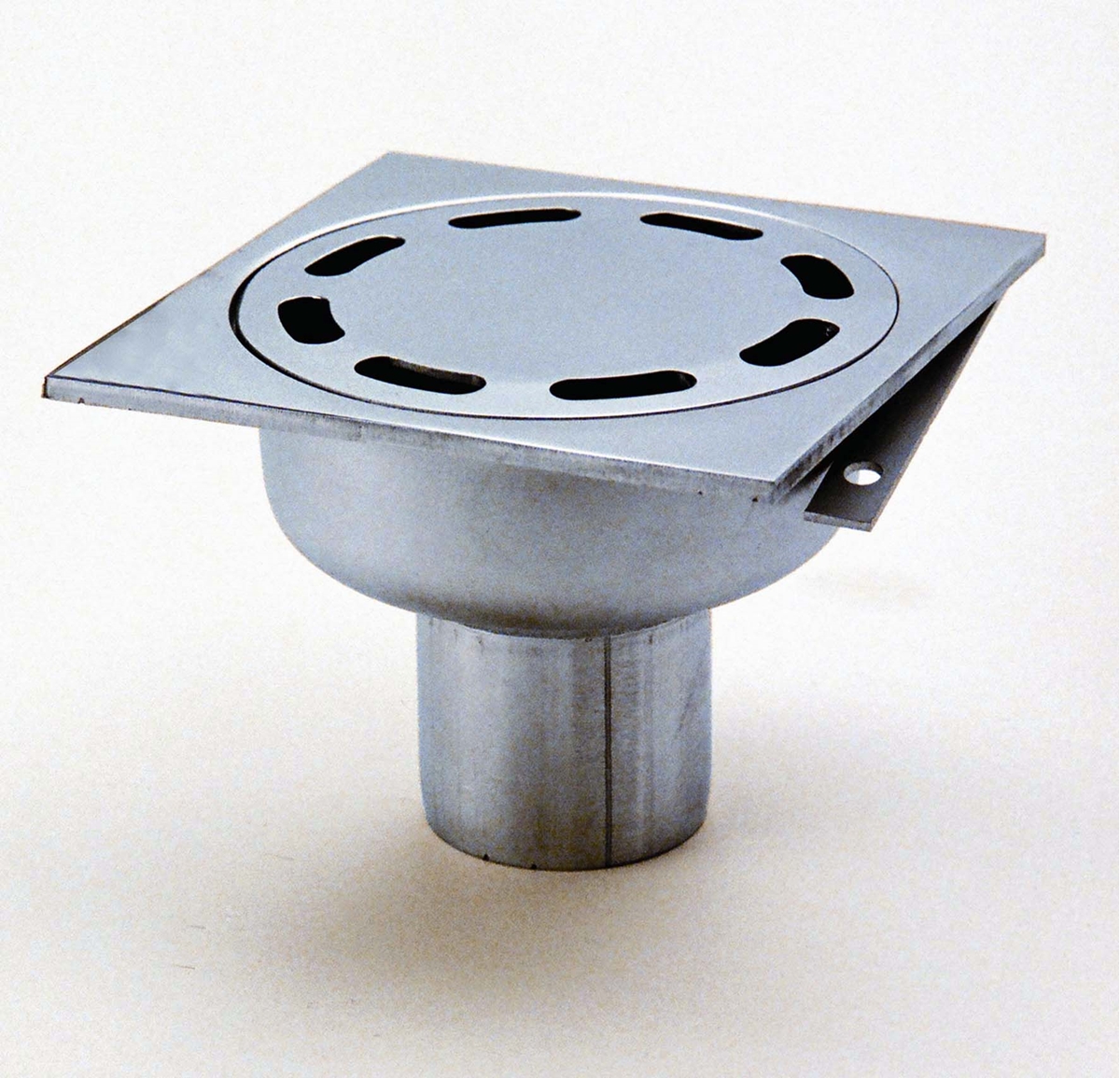 SIPHON 100 X 100 MODÈLE COURT GRILLE POLIE SORTIE VERTICALE DN 40