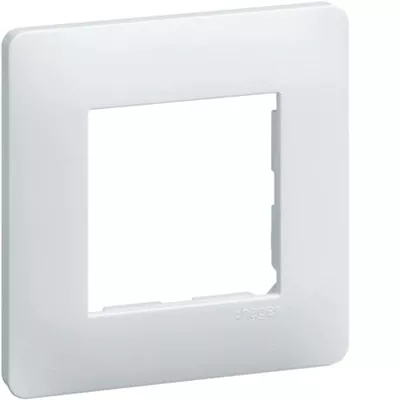 PLAQUE DE FINITION SIMPLE BLANC ESSENSYA HAGER