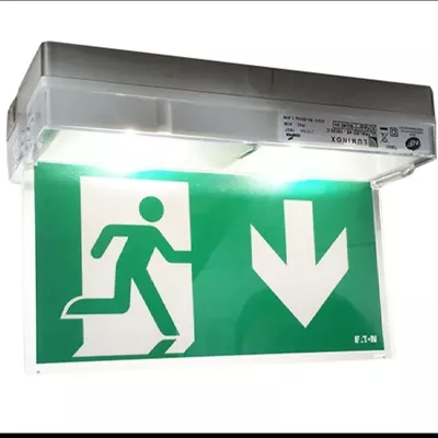 ÉCLAIRAGE DE SÉCURITÉ AUTONOME