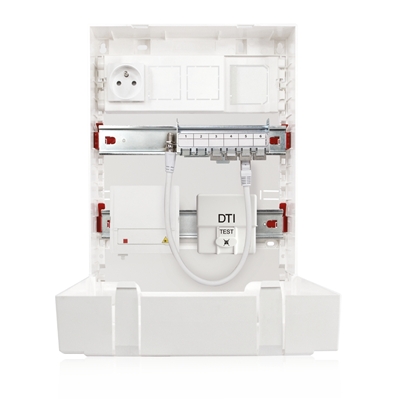 TC 351 SAILLIE G3 1P 4 RJ CAT6A  DTI  CAPOT