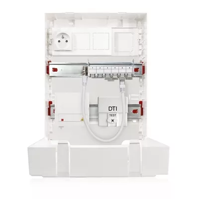 TC 351 SAILLIE G3 1P 4 RJ CAT6A  DTI  CAPOT