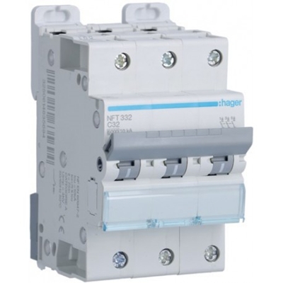 DISJONCTEUR 6/10KA COURBE C 3PP TRIPOLAIRE 32A