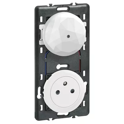 PACK CONTROL CELIANE WITH NETATMO + PRISE 2P+T - BLANC