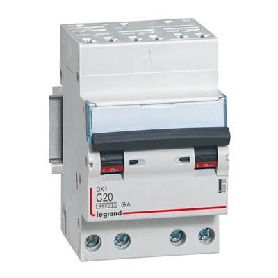 DISJONCTEUR DX³ 4500 - AUTO/VIS - 4P - 400V - 6KA - COURBE C - 3 MODULES