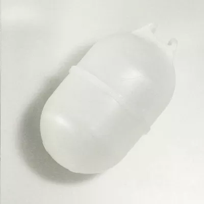 COQUE 1 FLOTTEUR PLASTIQUE  LAC5 / LAC55/LAKCHO