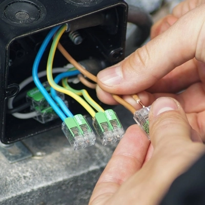 Outillage mesure et fixation